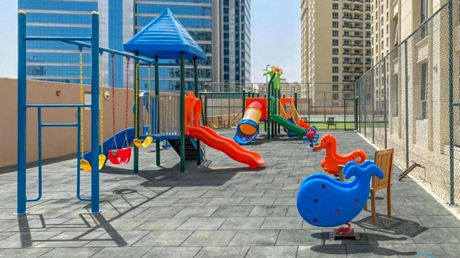 Apartman Comfortable Studio At Lago Vista A Dubai Production City By Deluxe Holiday Homes