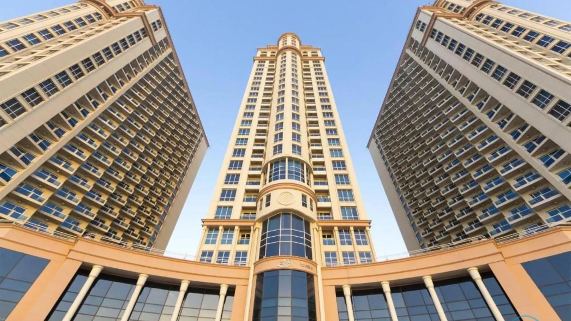 Comfortable Studio At Lago Vista A Dubai Production City By Deluxe Holiday Homes 0*,